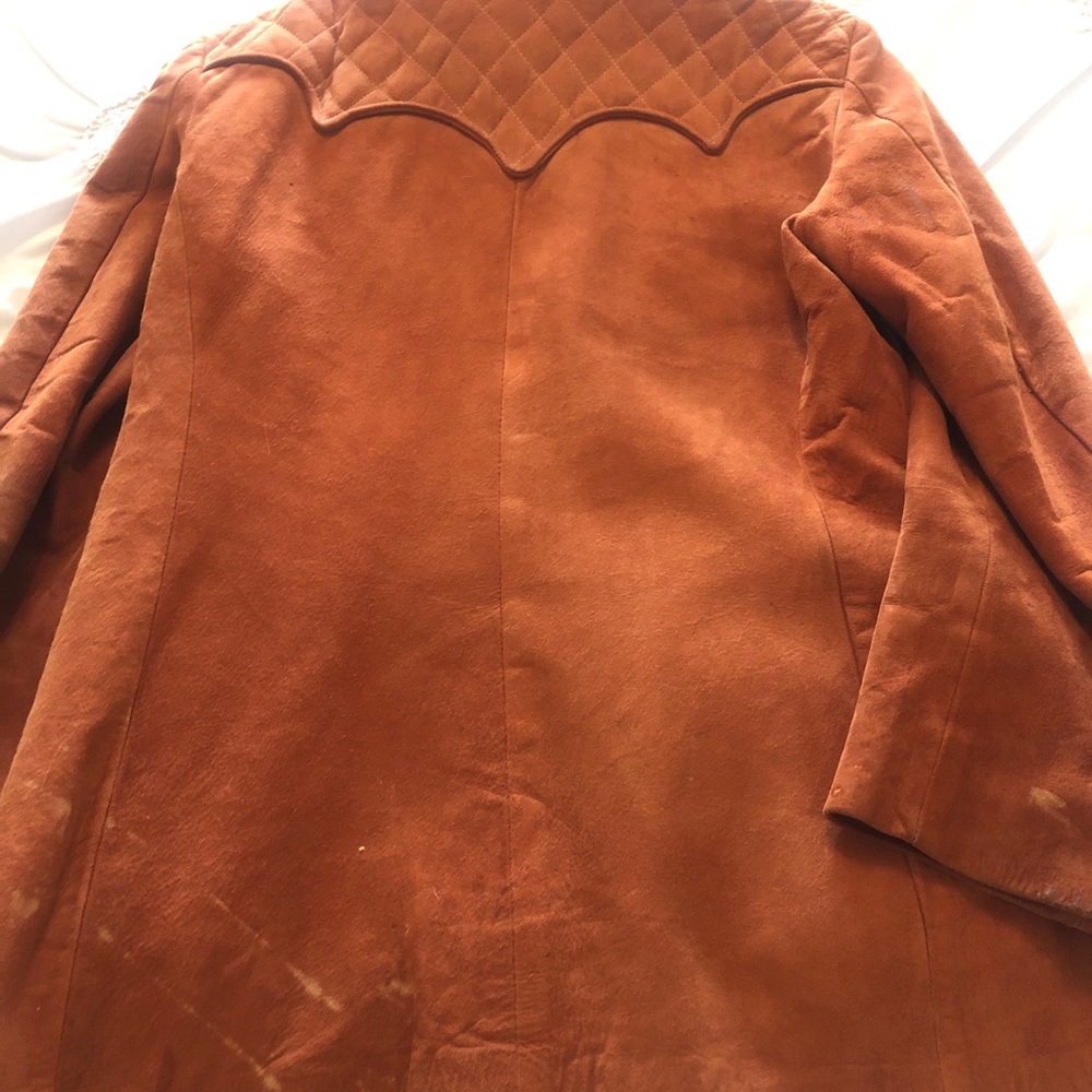 Vintage 70’s Suede Jacket and belt - Picture 7 of 9